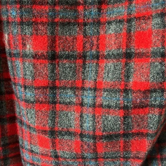 Vintage Red Pendleton Size 15 Pure Virgin Wool Long Sleeve Shirt Made in USA - Picture 9 of 9